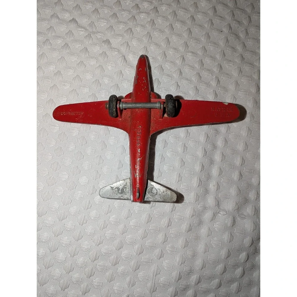 VTG 1950s TOOTSIETOY JET AIRPLANE MILITARY MADE IN USA
